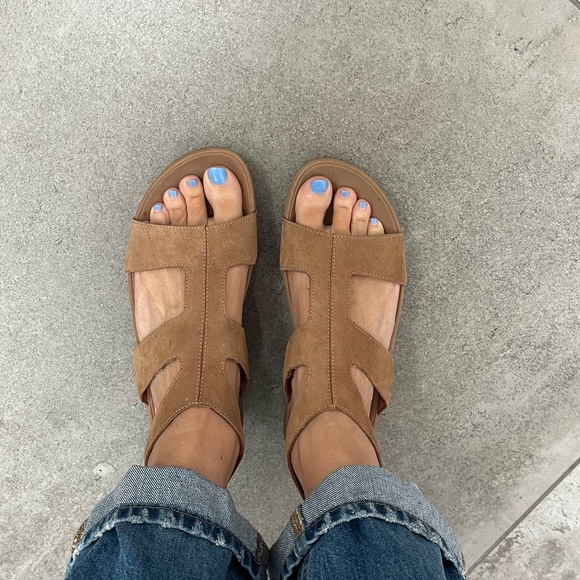 AMAZING! Fitflop Arena Gladiator Leather Ankle Wrap Sandals Sz 8 Tan - Picture 8 of 8